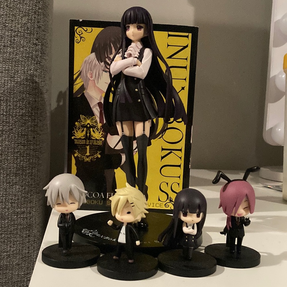 Inu x Boku SS Figurine + Manga Bundle || Anime